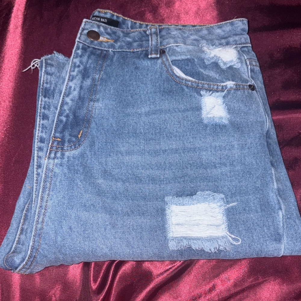 NEW boyfriend ripped Blue Jeans